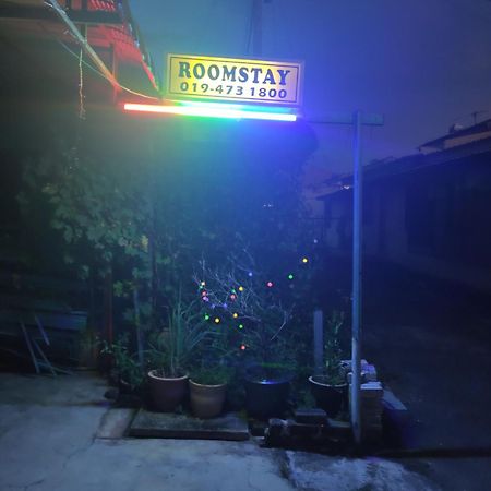 Singgahan Keluarga Jitu Jitra Esterno foto
