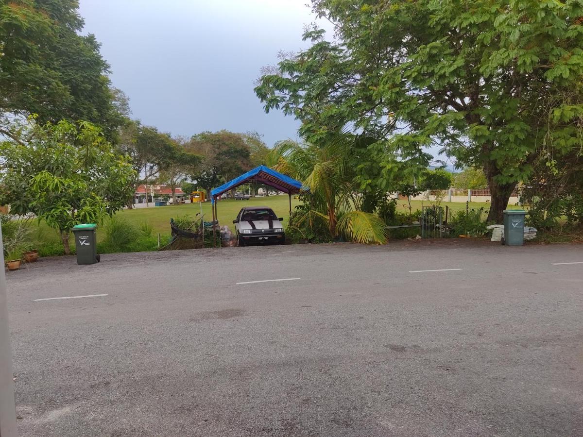 Singgahan Keluarga Jitu Jitra Esterno foto