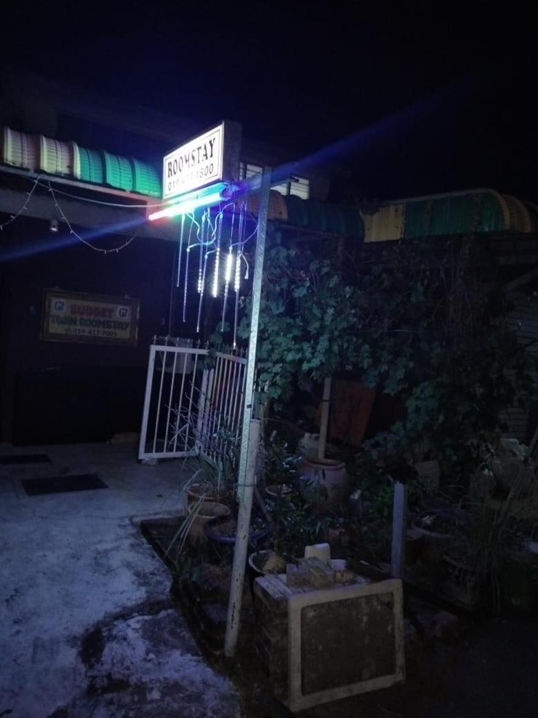 Singgahan Keluarga Jitu Jitra Esterno foto