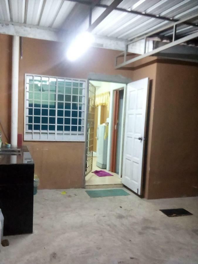 Singgahan Keluarga Jitu Jitra Esterno foto