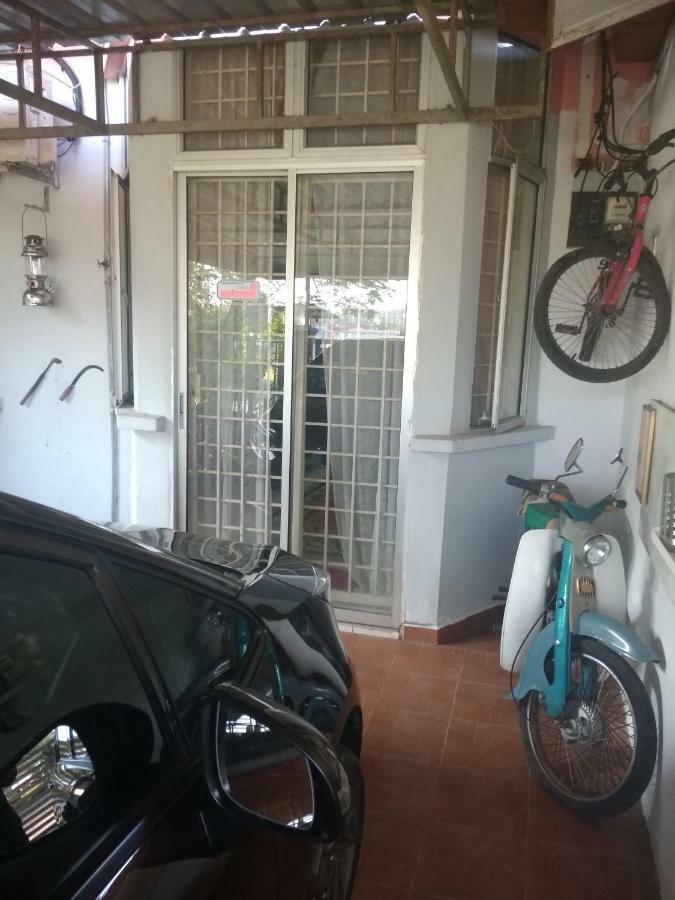 Singgahan Keluarga Jitu Jitra Esterno foto