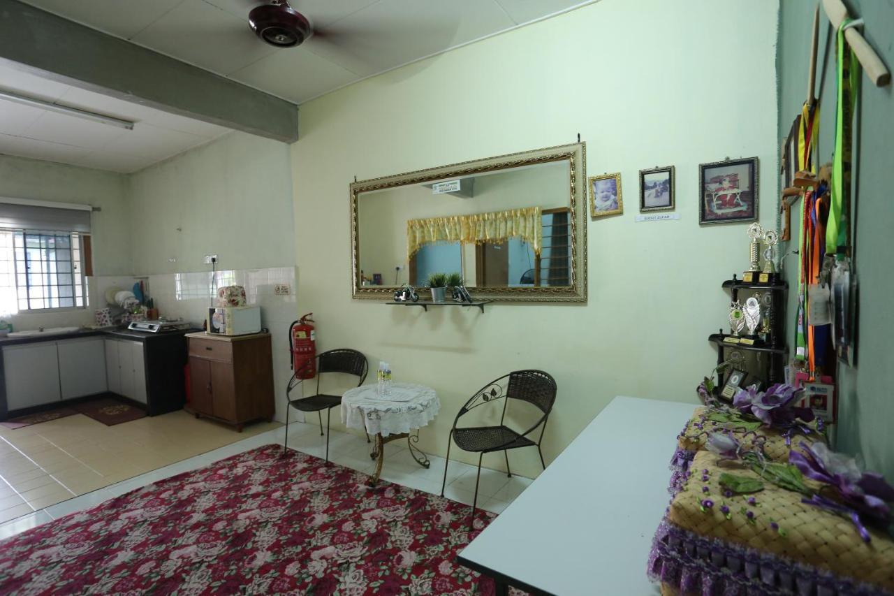 Singgahan Keluarga Jitu Jitra Esterno foto